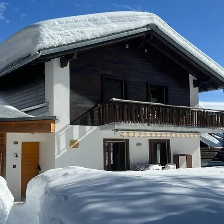 Aux Lutins - 4 Vallées Chalet *